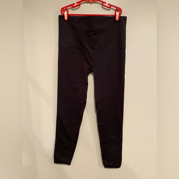 Spanx Leggings Womens XL Black Ribbed Cropped Look At Me Now Shapewear Seamless - Picture 3 of 9